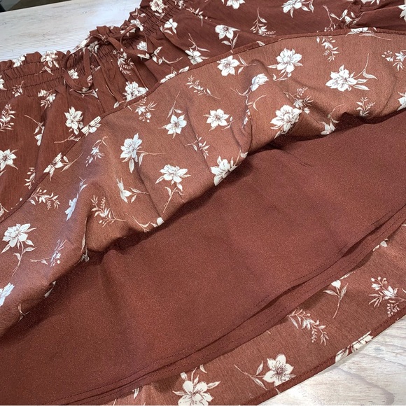 NWOT Paper Crane Ruffle Mini Skirt - Picture 6 of 12